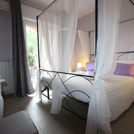 B&B Ai Tre Archi Spotorno Exterior photo